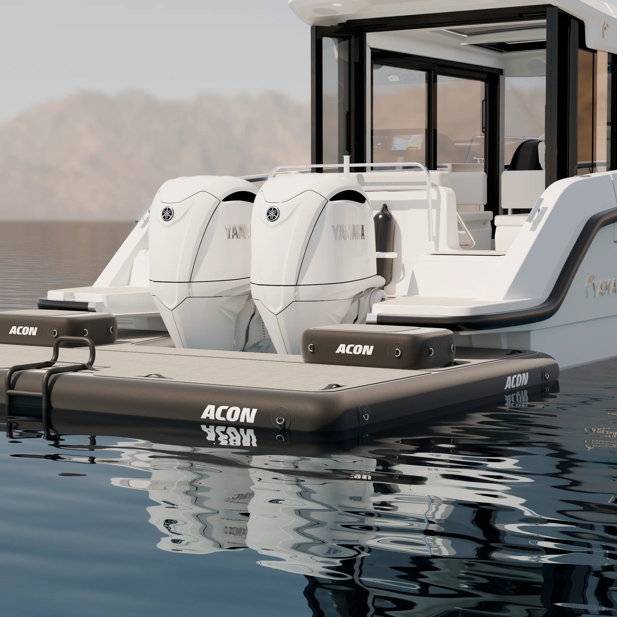 Lähikuva Yamarin-veneen perästä, johon on kiinnitetty Acon Airdeck.